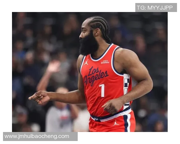 张佳玮深度解析：哈登右手突破攻占六球成亮点
